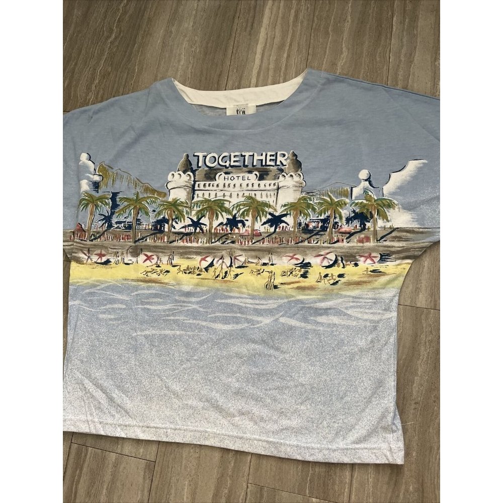 Vintage Together! Hotel Women T Shirt Boxy Fit 80’s XL